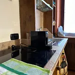 A Due Passi Dal Canzo